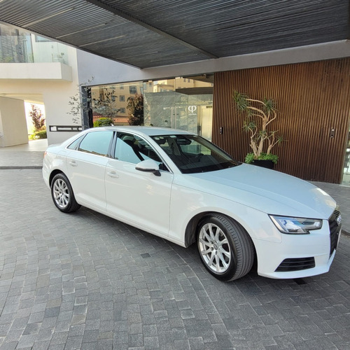 Audi A4 2.0 T Select 190hp Dsg