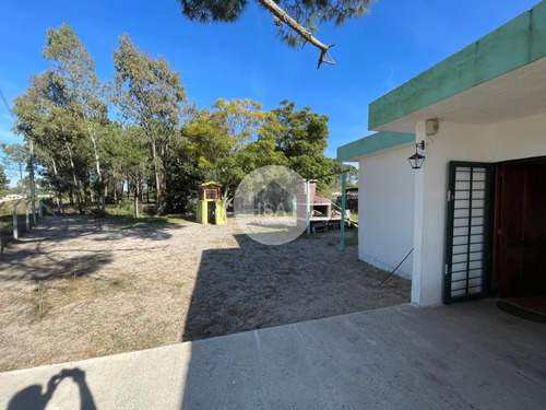 Venta De Casa Y Terreno En Parque Del Plata Norte