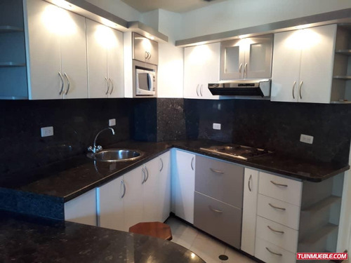 Imagen 3 de 12 de Apartamentos En Aguasal 2