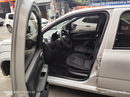 Fiat Uno 1.0 Attractive Flex 5p