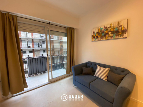Imagen 7 de 30 de 2 Ambientes Con Balcon Saliente Reciclado!!!