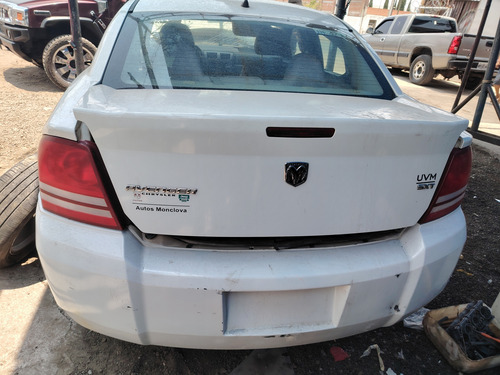 Dodge Avenger Sxt 2.4 4 cilindros