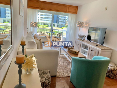Imagen 6 de 29 de Venta De Apartamento De 1 Dormitorio En Brava Punta Del Este