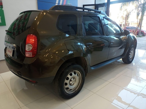 Imagen 16 de 17 de Renault Duster Comfort 1.6 4x2 Taraborelli Usados