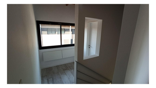 Imagen 13 de 30 de Triplex A Estrenar Complejo Tigre Unidades Disponibles