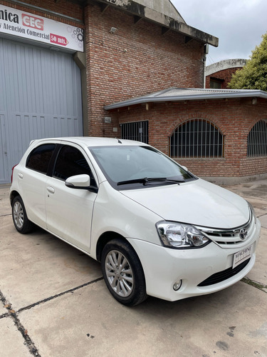 Toyota Etios 1.5 Xls