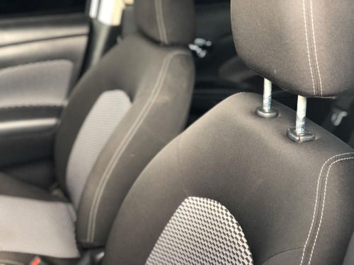 Nissan Versa 1.6 16v Flexstart S 2019