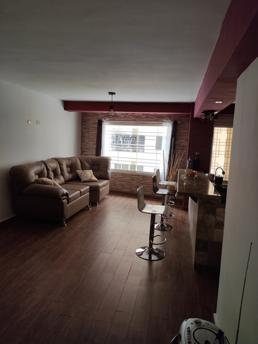 Imagen 3 de 11 de Apto. En Venta Av. Fuerzas Aéreas Urb. Los Chaguaramos