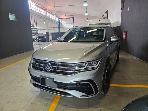 Volkswagen Tiguan 2.0 Tsi R-Line Dsg7