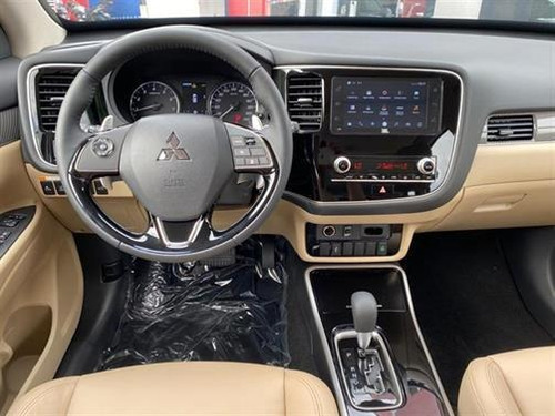 Imagem 5 de 8 de Mitsubishi Outlander Outlander Hpe-s 3.0 V6 4x4 5p Aut. Gas