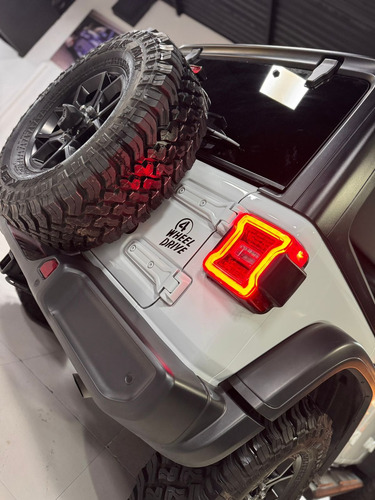 Jeep Wrangler 2.0T Unlimited Willys 4X4