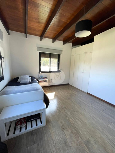 Venta Casa 4 Dormitorios Y Escritorio En Barrio Privado La Asunción