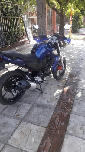Motomel Sirius