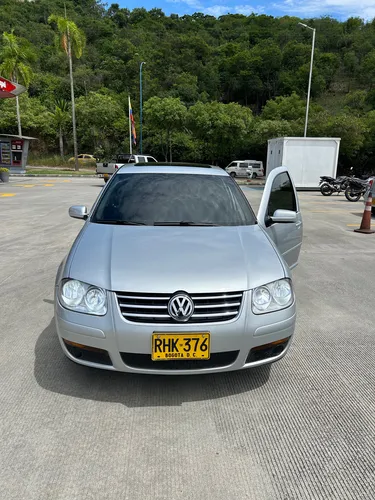 Jetta Modelo 2011, Automático - Triptonico