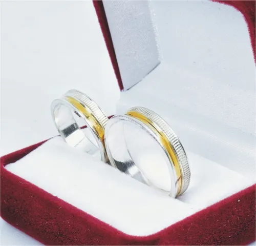 Anillos de compromiso discount oro y plata