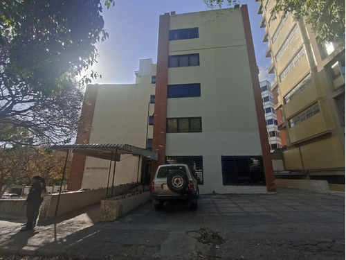 Consultorio En Venta 140m2 Urb. San Bernardino