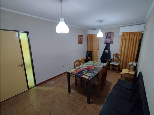 Imagen 5 de 19 de Venta Casa- Patio/3 Dorm.- Excelente Ubicación