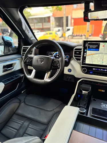Toyota Sequoia 3.5 V6 Capstone