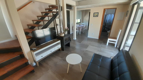 Casa Amarilla En Complejo Arenas De San Francisco