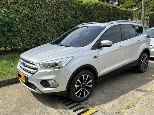 Ford Escape 2.0 Titanium