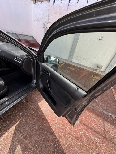 Volkswagen Bora 2.0 Trendline 115cv