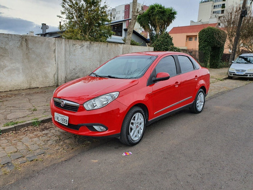 Imagem 1 de 15 de Fiat Grand Siena Essence 1.6 16v (flex) 2014 Dualogic