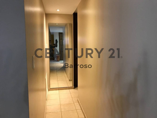 Imagen 13 de 30 de Hermosa Casa En Zona Residencial