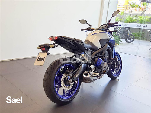 Yamaha Mt-09 Mt-09