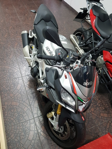 Imagen 9 de 10 de Aprilia Tuono V4 1100rr Solo 120km 2016/pat 2020 Nueva