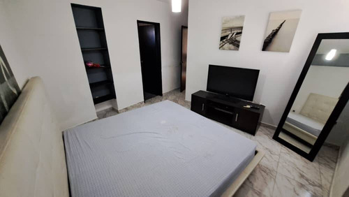 En Venta Apartamento Semiamoblado En Residencia Ankara Valles De Camoruco Cod 270540