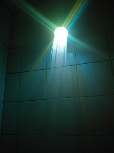 Imagen 8 de 8 de Ducha Con Luces Leds Multicolor