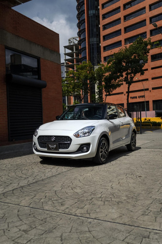 Suzuki Swift 2024 Glx Full Equipo