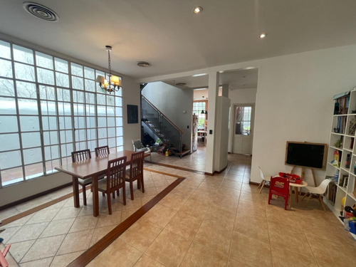 Casa En Villa Devoto