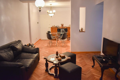 Imagen 2 de 13 de Venta Departamento 2 Dormitorios Patio - Barrio Martin