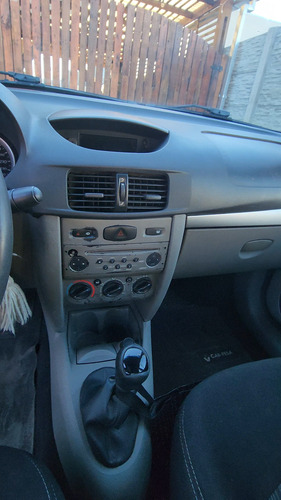 Renault Symbol 1.6 Confort