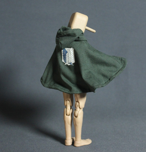 Figma Attack On Titan - Capa Com Arames Reconhecimento