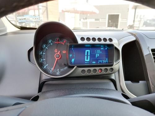 Imagen 4 de 13 de Chevrolet Sonic Ltz 2016