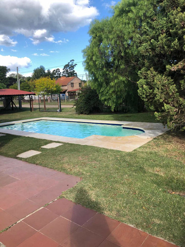 Casa Con Piscina Climatizada Alquilamos Durante Todo El Año