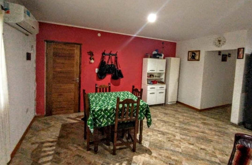 Casa De 3 Habitaciones Calle Cajaraville