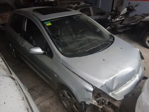 Chocado Peugeot 307 Xsi Coupe