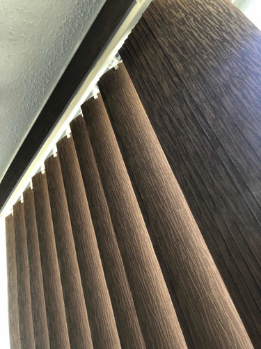 Imagen 8 de 10 de Láminas Pvc Persianas Verticales: Lisa, Corrugadas Y Otras