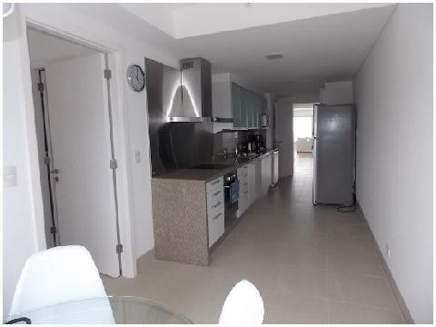 Venta De Apartamento, 3 Dormitorios, Playa Brava