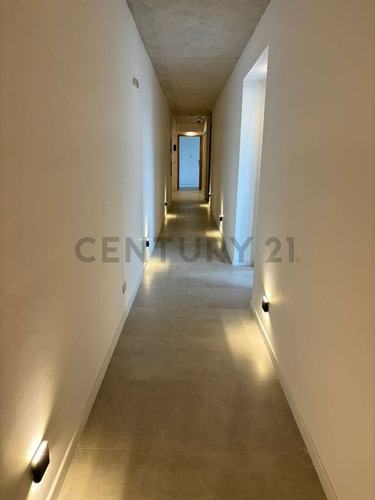 Departamento 2 Ambientes En Alquiler Row - Tigre Centro