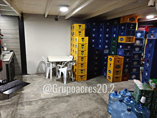 Vende Negocio De Licores (licoreria) Ubicado En San Antonio De Los Altos A Orilla De Calle Zona Muy Transitada. Rz