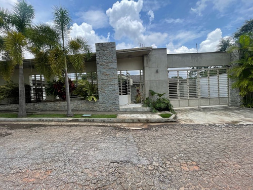 Casa En Venta Colinas De Guataparo Valencia Gr-6607051