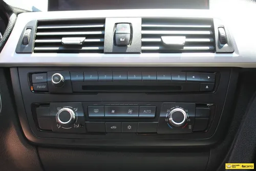 BMW 320i 2.0 F30 Standard Mt
