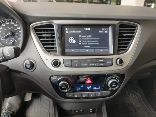 Hyundai Accent 1.6 Hb Gls At