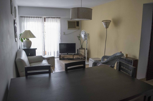 Imagen 2 de 18 de Departamento En Venta 3 Ambientes Martinez