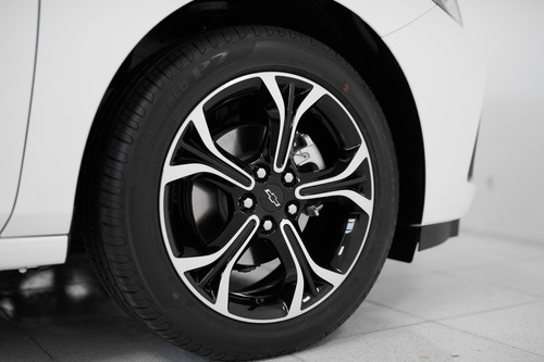 Imagen 13 de 19 de Chevrolet Cruze 5p 1.4 Rs At 0km