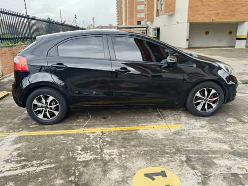 Kia Rio 1.4 Mt